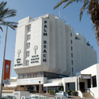 Palm Beach Hotel